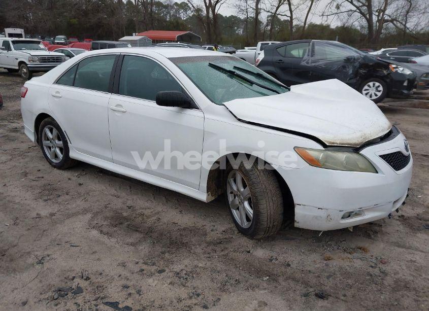 2007 Toyota Camry SE V6 (VIN 4T1BK46KX7U532292) main photo
