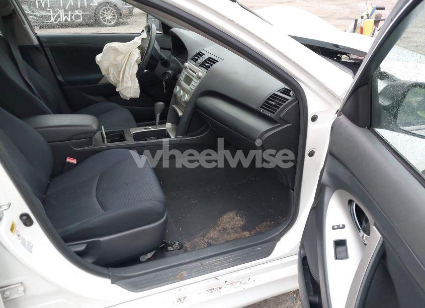 Photo 5 of 2007 Toyota Camry SE V6 (VIN 4T1BK46KX7U532292)