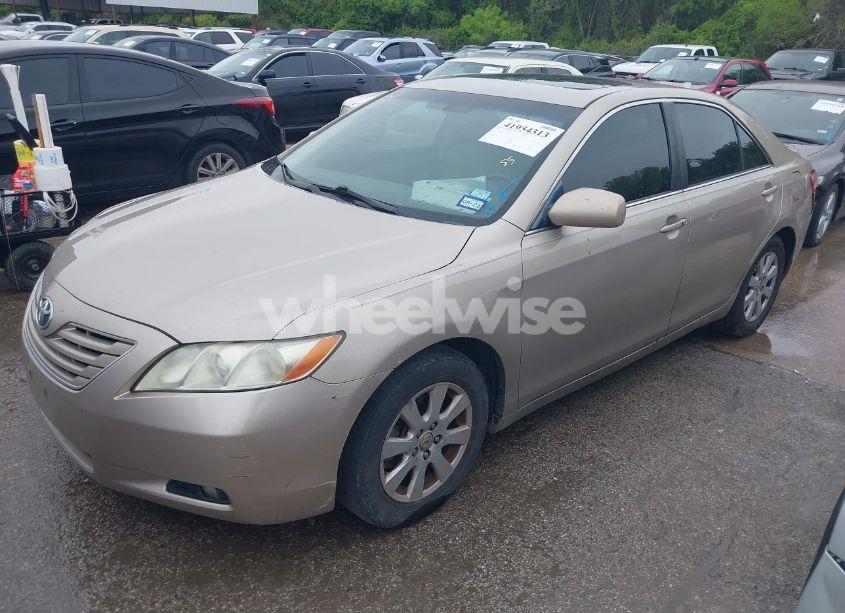 Photo 2 of 2008 Toyota Camry XLE V6 (VIN 4T1BK46KX8U574706)