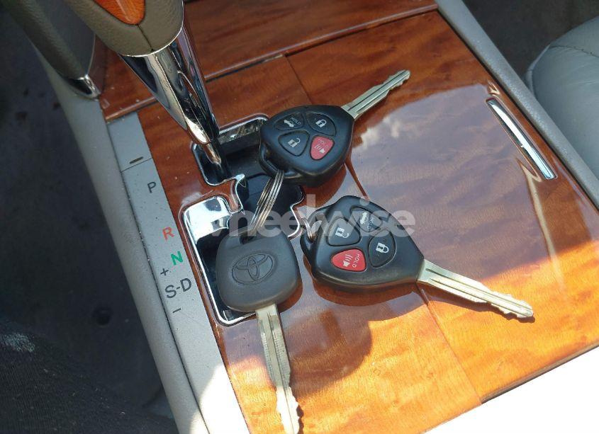 Photo 11 of 2009 Toyota Camry XLE V6 (VIN 4T1BK46KX9U078824)