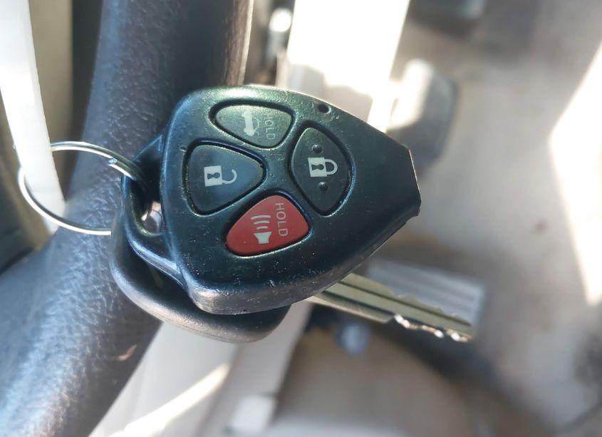 Photo 11 of 2009 Toyota Camry LE V6 (VIN 4T1BK46KX9U088804)