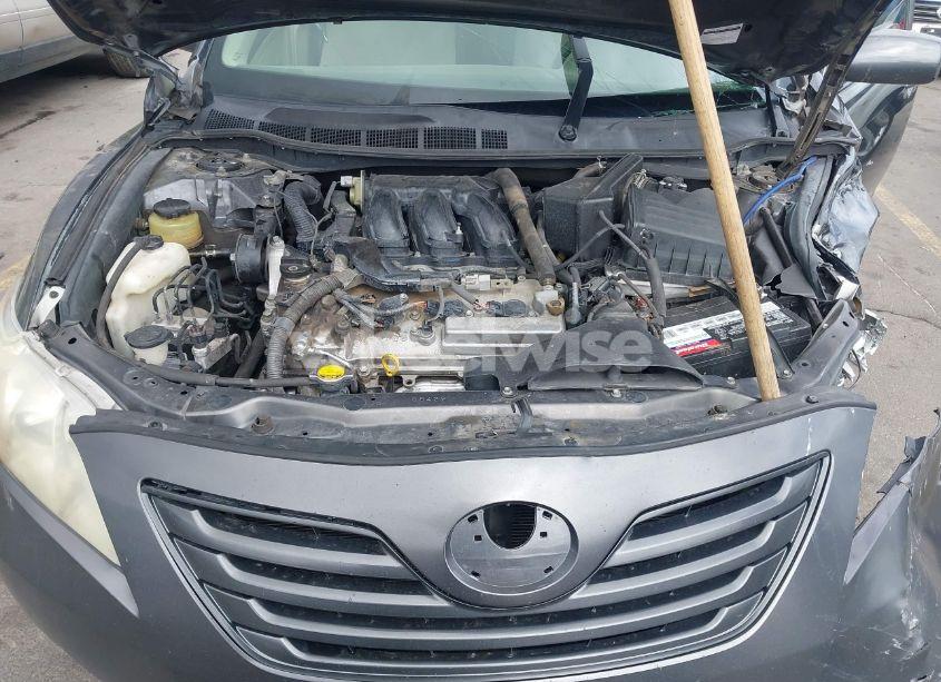 Photo 10 of 2009 Toyota Camry LE V6 (VIN 4T1BK46KX9U088849)