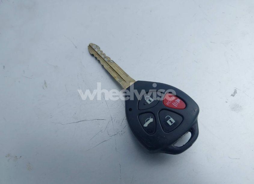 Photo 11 of 2009 Toyota Camry LE V6 (VIN 4T1BK46KX9U088849)