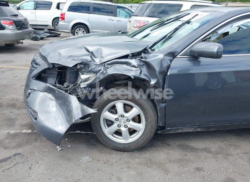 Photo 6 of 2009 Toyota Camry LE V6 (VIN 4T1BK46KX9U088849)