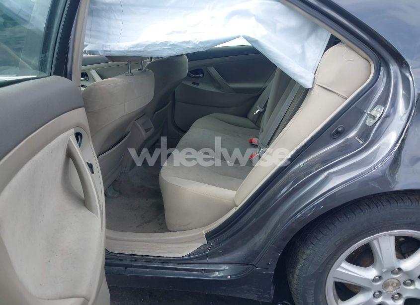 Photo 8 of 2009 Toyota Camry LE V6 (VIN 4T1BK46KX9U088849)