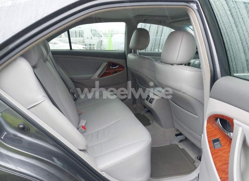 Photo 8 of 2009 Toyota Camry XLE V6 (VIN 4T1BK46KX9U093257)