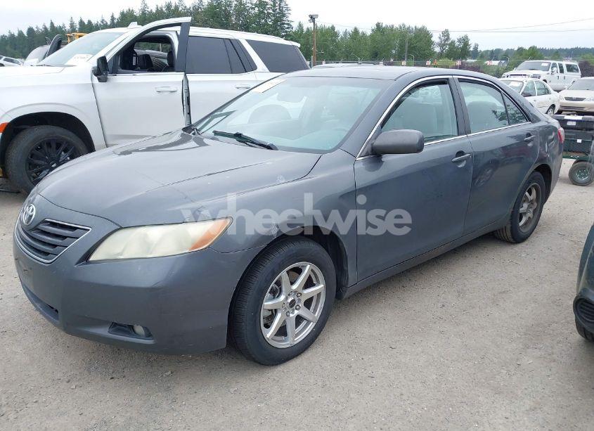 Photo 2 of 2009 Toyota Camry XLE V6 (VIN 4T1BK46KX9U095882)