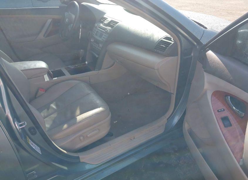 Photo 5 of 2009 Toyota Camry XLE V6 (VIN 4T1BK46KX9U591443)