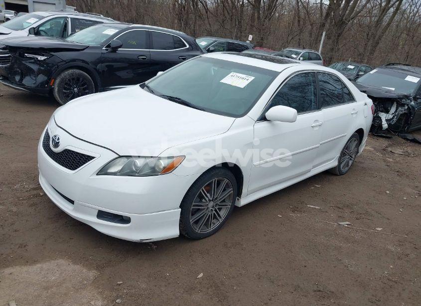 Photo 2 of 2009 Toyota Camry SE V6 (VIN 4T1BK46KX9U595394)