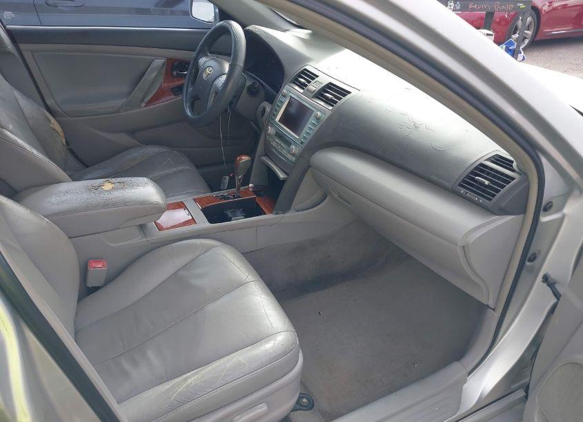 Photo 5 of 2009 Toyota Camry XLE V6 (VIN 4T1BK46KX9U595525)