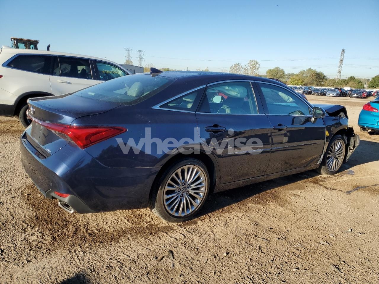 Photo 3 of 2019 TOYOTA AVALON XLE (VIN 4T1BZ1FB0KU023427)