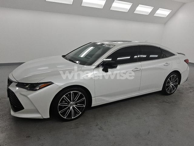 2019 TOYOTA AVALON XLE (VIN 4T1BZ1FB3KU035507) main photo