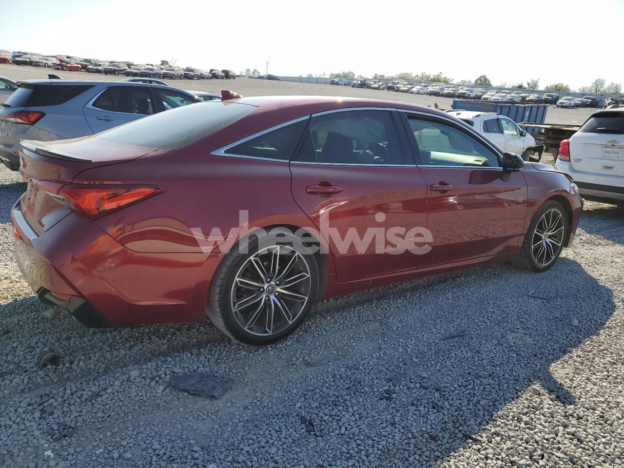Photo 3 of 2019 TOYOTA AVALON XLE (VIN 4T1BZ1FB8KU020369)