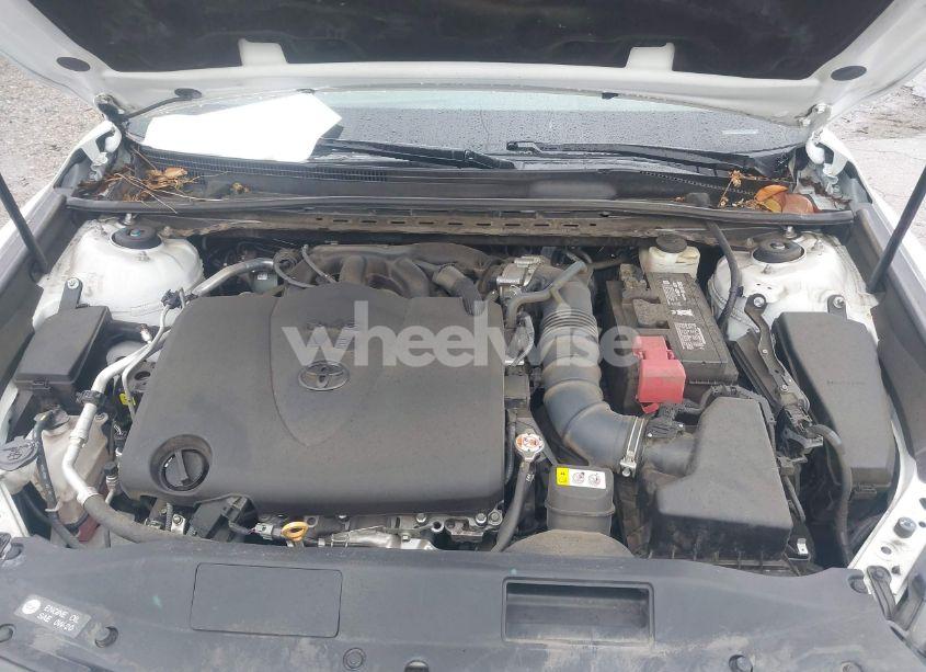 Photo 10 of 2018 Toyota Camry XSE V6 (VIN 4T1BZ1HK0JU008812)