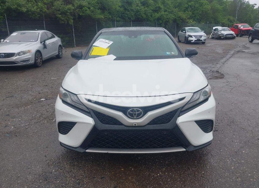 Photo 13 of 2018 Toyota Camry XSE V6 (VIN 4T1BZ1HK0JU008812)