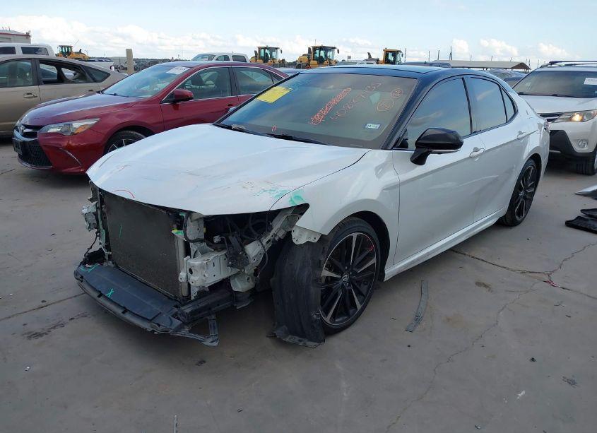 Photo 2 of 2018 Toyota Camry XSE V6 (VIN 4T1BZ1HK0JU021236)