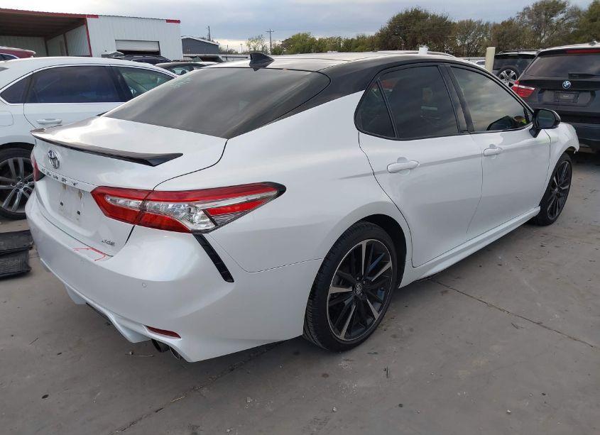 Photo 4 of 2018 Toyota Camry XSE V6 (VIN 4T1BZ1HK0JU021236)