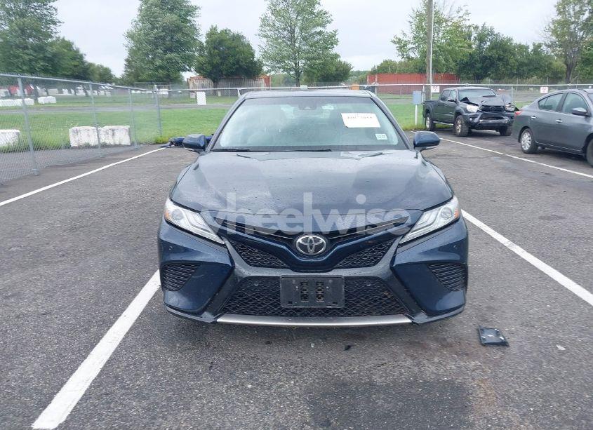 Photo 6 of 2018 Toyota Camry XSE V6 (VIN 4T1BZ1HK0JU502197)