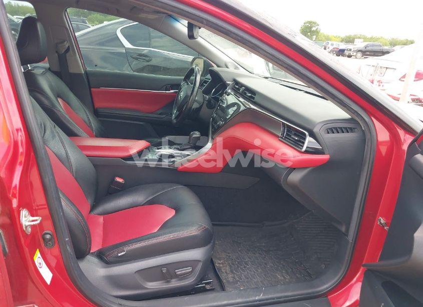 Photo 5 of 2019 Toyota Camry XSE V6 (VIN 4T1BZ1HK0KU022808)