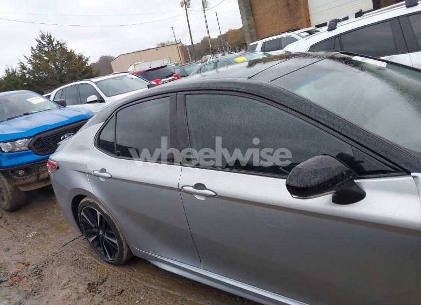 Photo 13 of 2019 Toyota Camry XSE V6 (VIN 4T1BZ1HK0KU032321)