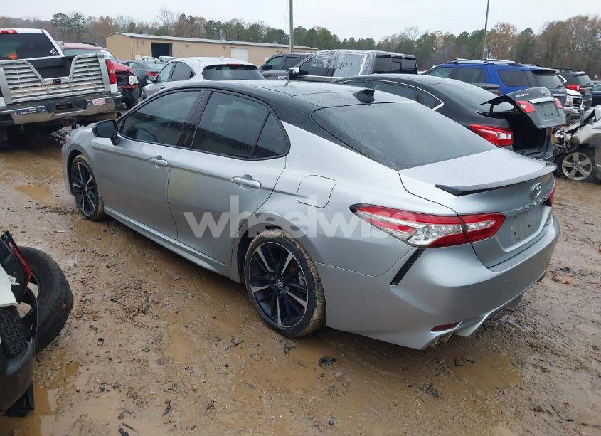 Photo 3 of 2019 Toyota Camry XSE V6 (VIN 4T1BZ1HK0KU032321)