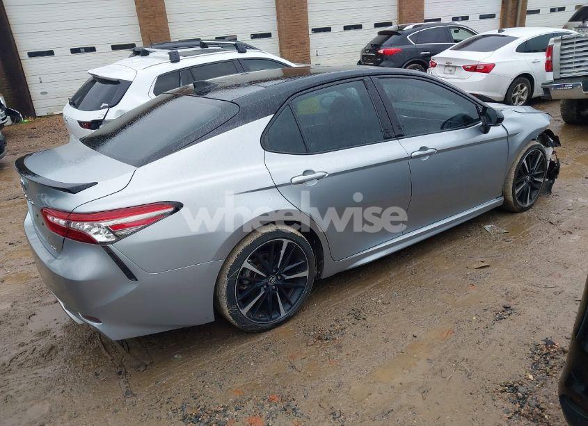 Photo 4 of 2019 Toyota Camry XSE V6 (VIN 4T1BZ1HK0KU032321)