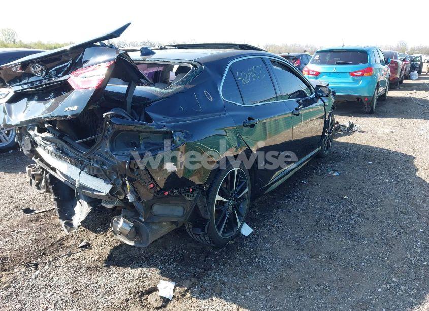 Photo 4 of 2018 Toyota Camry XSE V6 (VIN 4T1BZ1HK1JU007751)