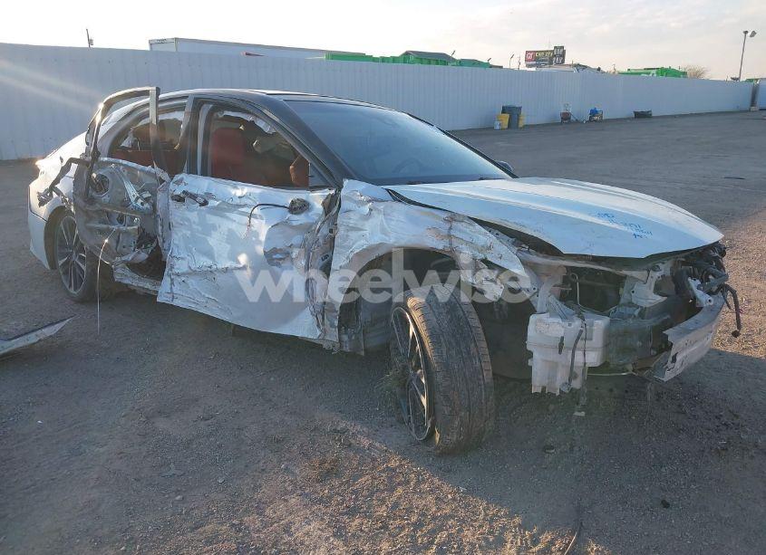 2018 Toyota Camry XSE V6 (VIN 4T1BZ1HK1JU011864) main photo