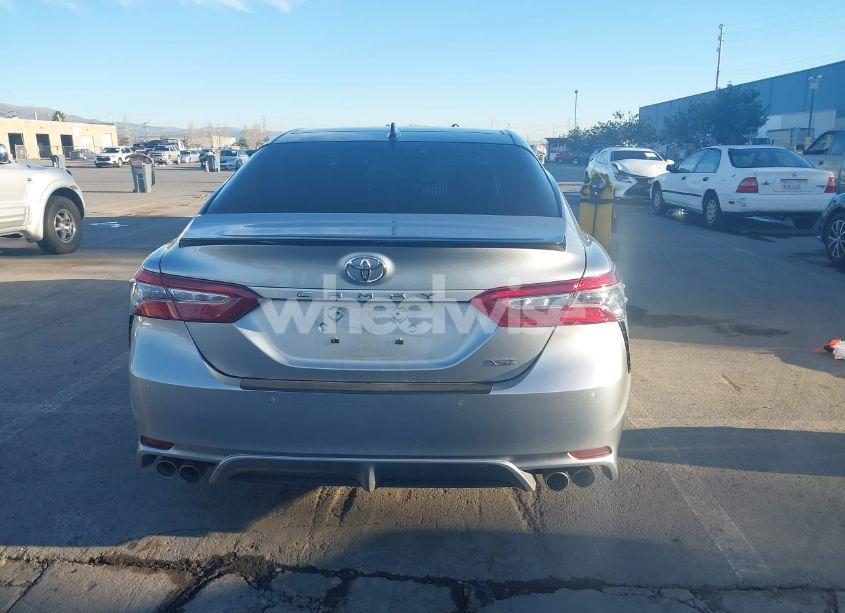 Photo 17 of 2018 Toyota Camry XSE V6 (VIN 4T1BZ1HK1JU019236)