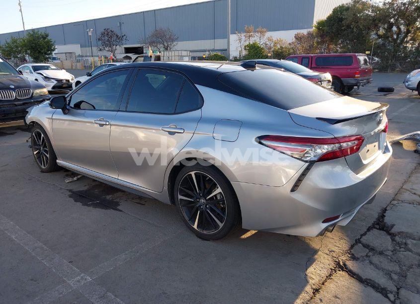 Photo 3 of 2018 Toyota Camry XSE V6 (VIN 4T1BZ1HK1JU019236)
