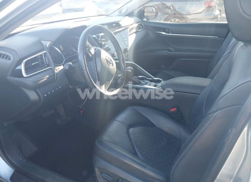 Photo 5 of 2018 Toyota Camry XSE V6 (VIN 4T1BZ1HK1JU019236)