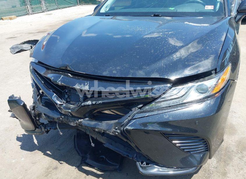 Photo 17 of 2019 Toyota Camry XSE V6 (VIN 4T1BZ1HK1KU026348)