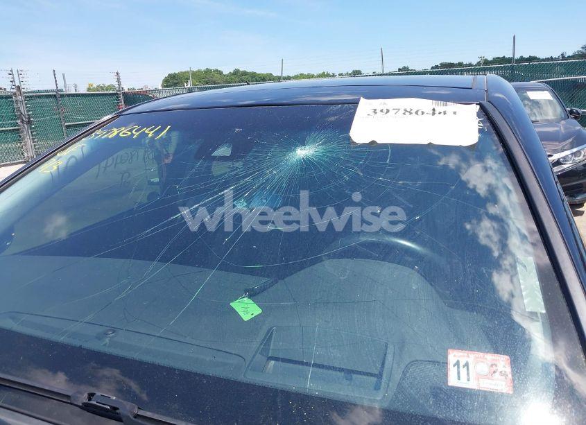 Photo 19 of 2019 Toyota Camry XSE V6 (VIN 4T1BZ1HK1KU026348)