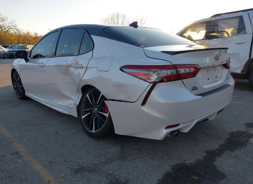 Photo 3 of 2019 Toyota Camry XSE V6 (VIN 4T1BZ1HK1KU027404)