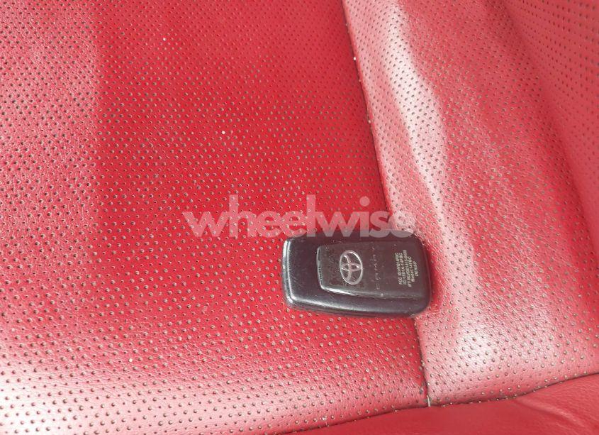 Photo 11 of 2019 Toyota Camry XSE V6 (VIN 4T1BZ1HK1KU030383)