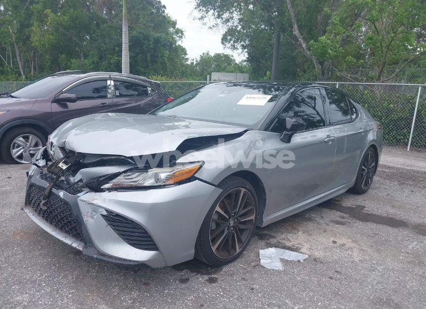 Photo 2 of 2019 Toyota Camry XSE V6 (VIN 4T1BZ1HK1KU030383)