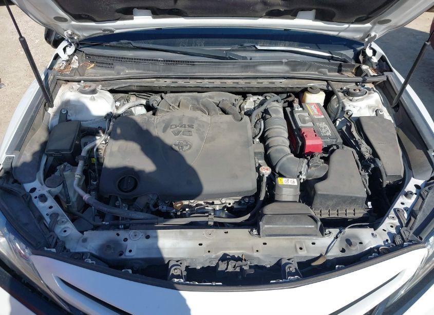 Photo 10 of 2018 Toyota Camry XSE V6 (VIN 4T1BZ1HK2JU011050)