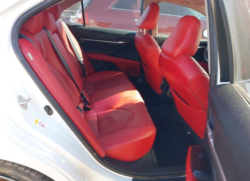 Photo 8 of 2018 Toyota Camry XSE V6 (VIN 4T1BZ1HK2JU011050)