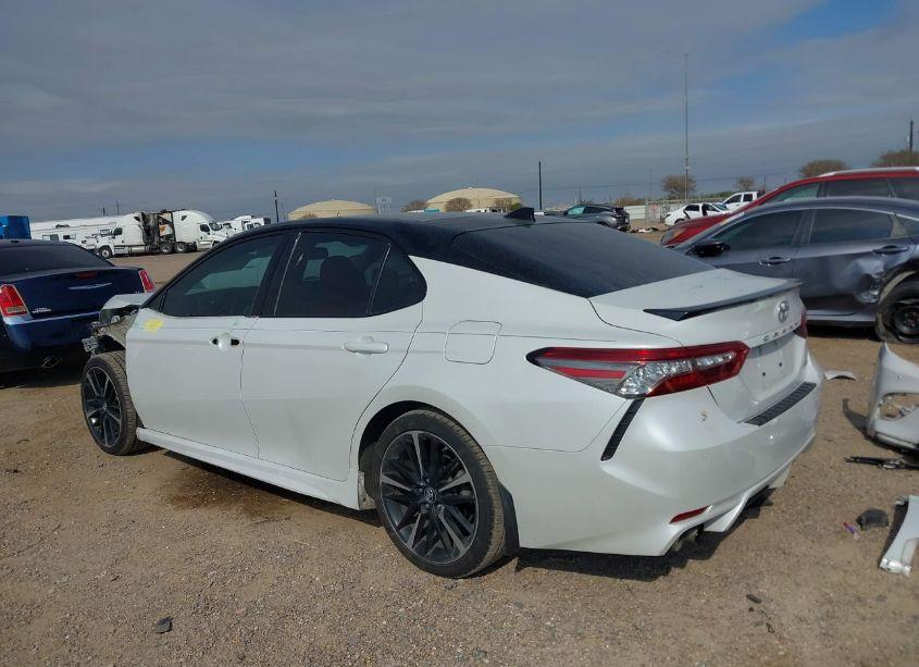 Photo 15 of 2018 Toyota Camry XSE V6 (VIN 4T1BZ1HK2JU020928)