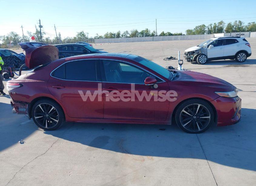 Photo 14 of 2018 Toyota Camry XSE V6 (VIN 4T1BZ1HK2JU502265)