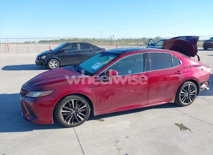 Photo 15 of 2018 Toyota Camry XSE V6 (VIN 4T1BZ1HK2JU502265)