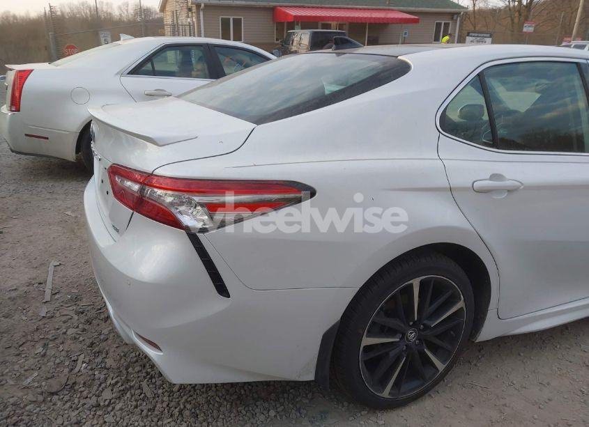 Photo 19 of 2019 Toyota Camry XSE V6 (VIN 4T1BZ1HK2KU508617)