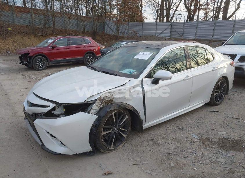 Photo 2 of 2019 Toyota Camry XSE V6 (VIN 4T1BZ1HK2KU508617)