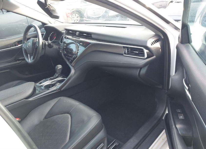 Photo 5 of 2018 Toyota Camry XSE V6 (VIN 4T1BZ1HK3JU021439)