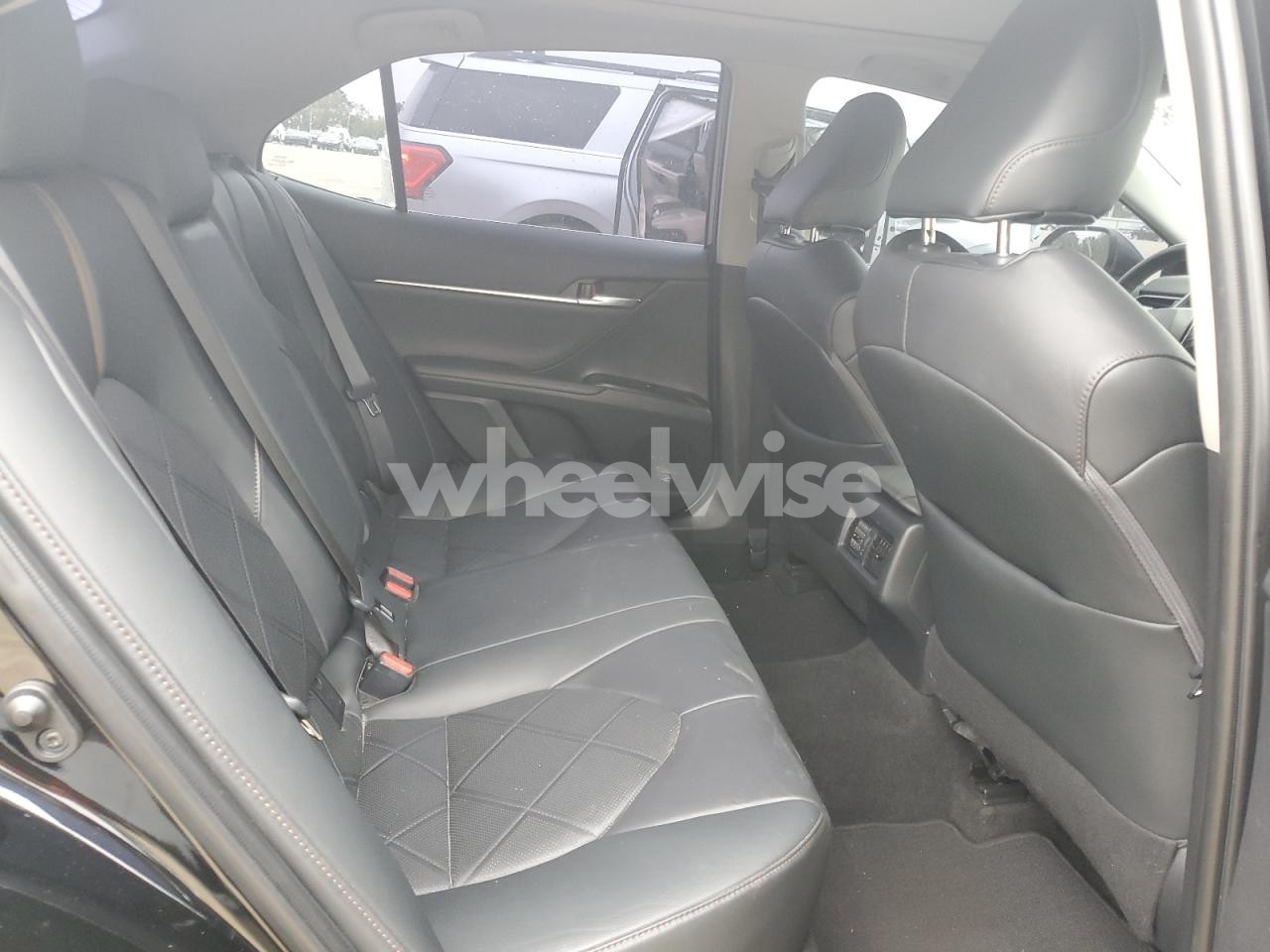 Photo 10 of 2019 TOYOTA CAMRY XSE (VIN 4T1BZ1HK3KU031244)
