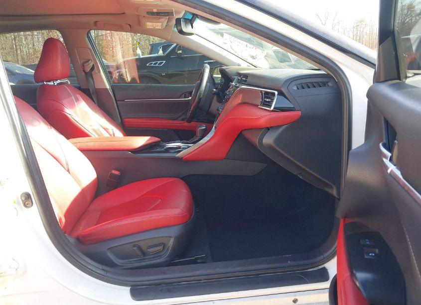 Photo 5 of 2018 Toyota Camry XSE V6 (VIN 4T1BZ1HK5JU019532)