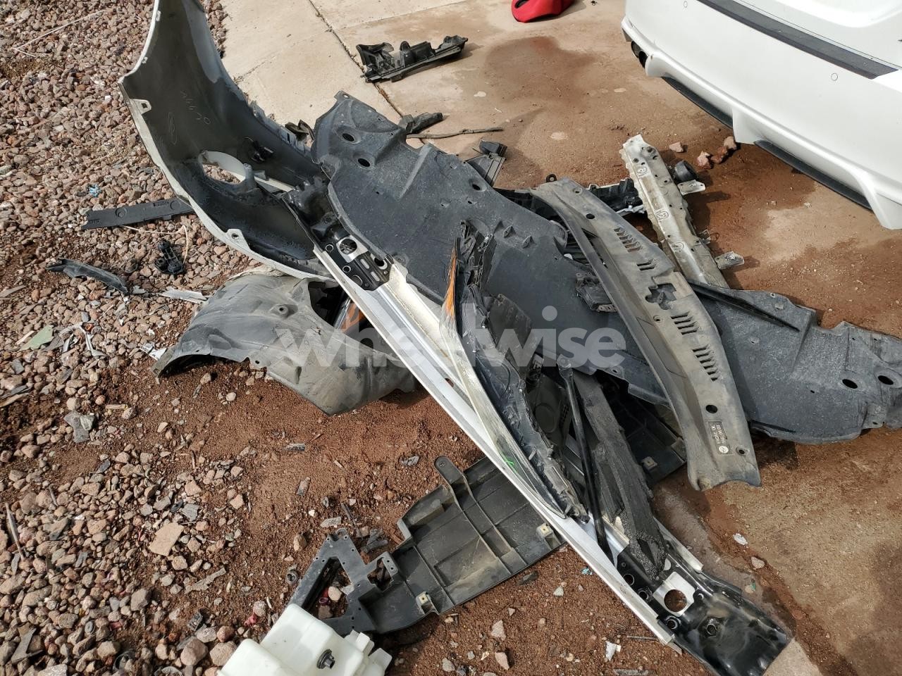 Photo 12 of 2019 TOYOTA CAMRY XSE (VIN 4T1BZ1HK5KU023890)