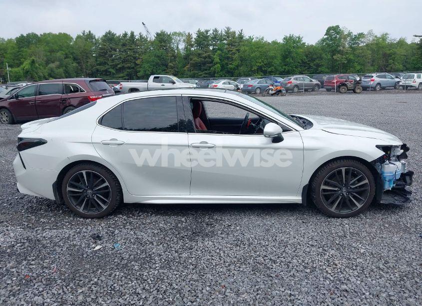 Photo 13 of 2019 Toyota Camry XSE V6 (VIN 4T1BZ1HK5KU027695)