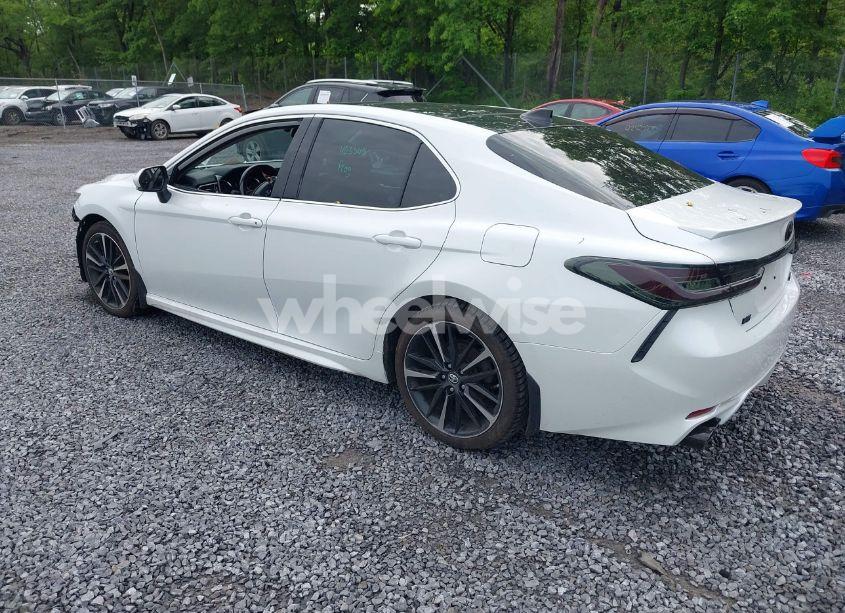 Photo 3 of 2019 Toyota Camry XSE V6 (VIN 4T1BZ1HK5KU027695)