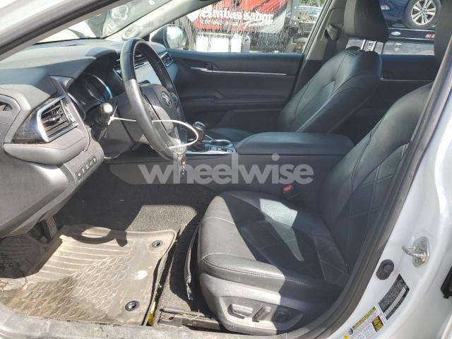 Photo 8 of 2018 TOYOTA CAMRY XSE (VIN 4T1BZ1HK6JU001668)